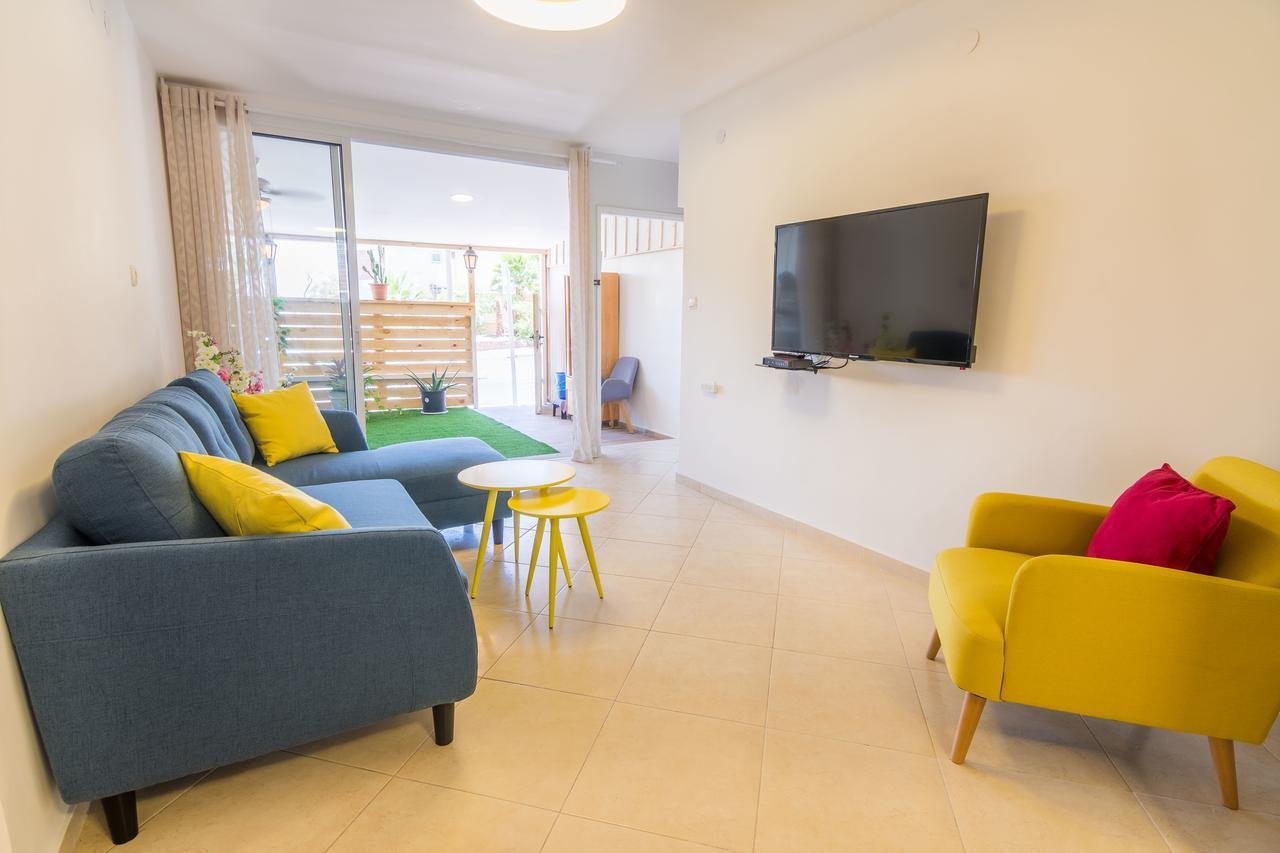 marianne garden apartment Eilat Exteriör bild